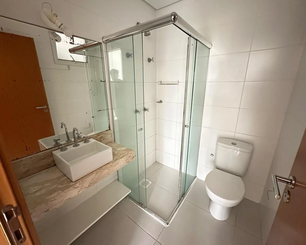Балкон с грилем и 2 спальни: квартира 71 м² — photo 11