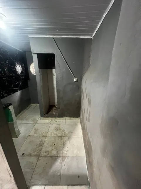 Simple house with 1 bedroom and 1 bathroom — photo 2