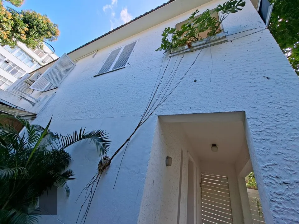 Unfurnished house with 3 bedrooms and a balcony — photo 13