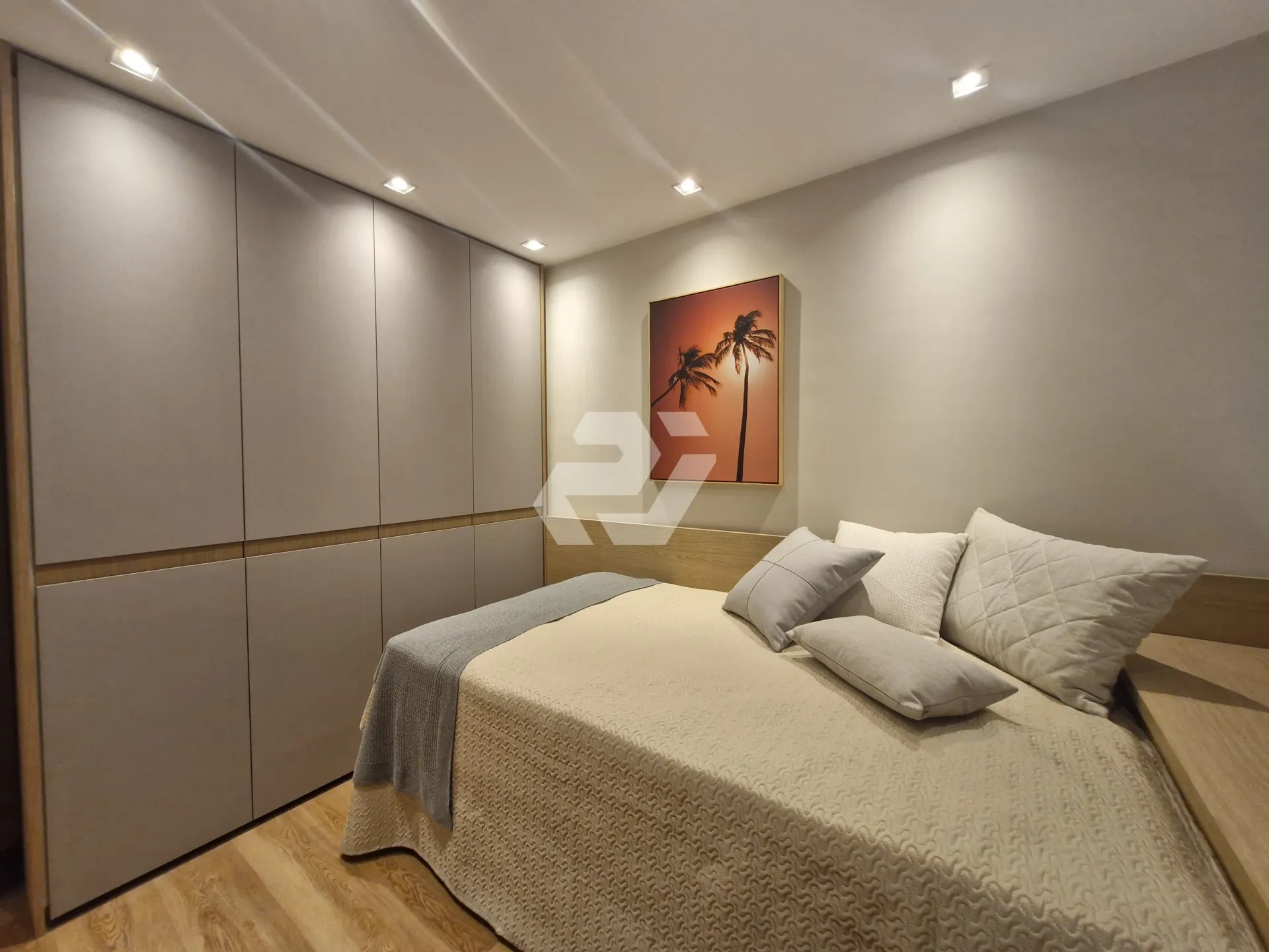 Apartamento mobiliado com 3 quartos, 2 banheiros e 121 m² — photo 27