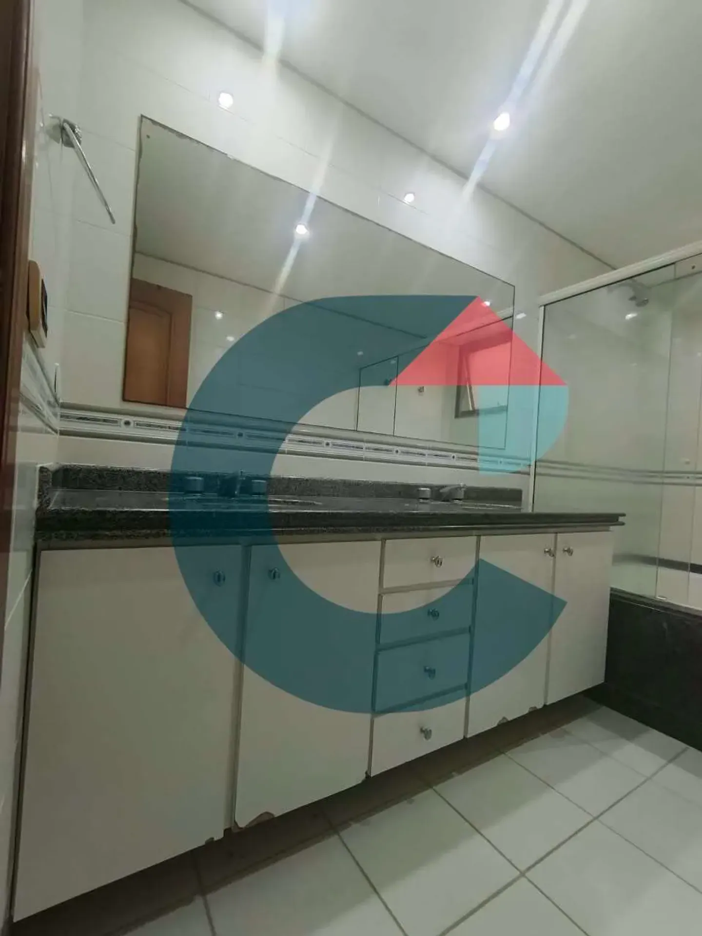 Departamento en piso 2 con bañera — photo 13