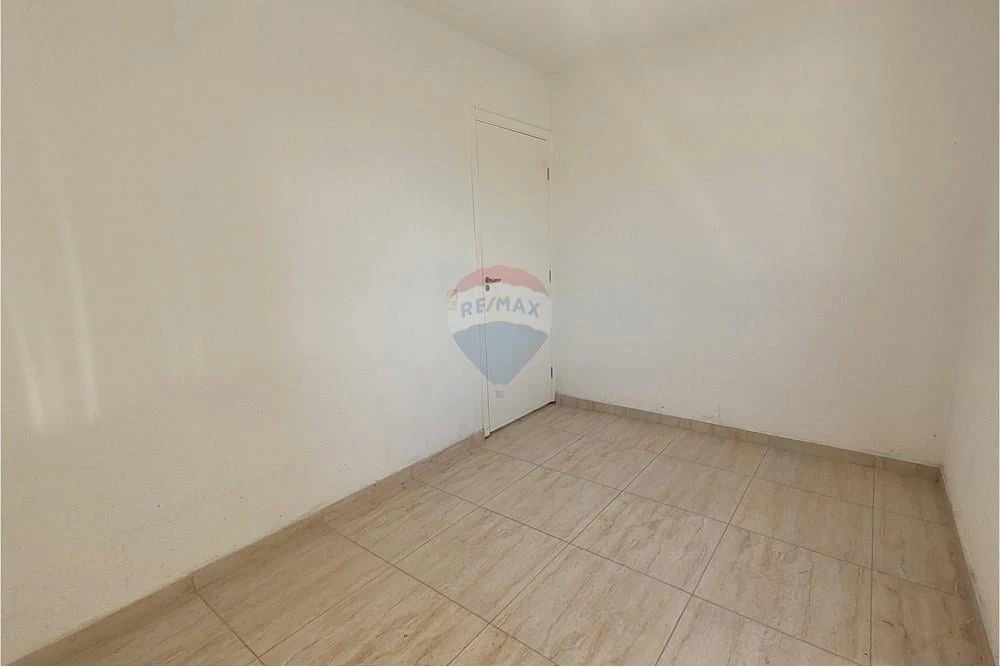 Unfurnished 2-bedroom apartment with 40 m² and private BBQ — photo 12