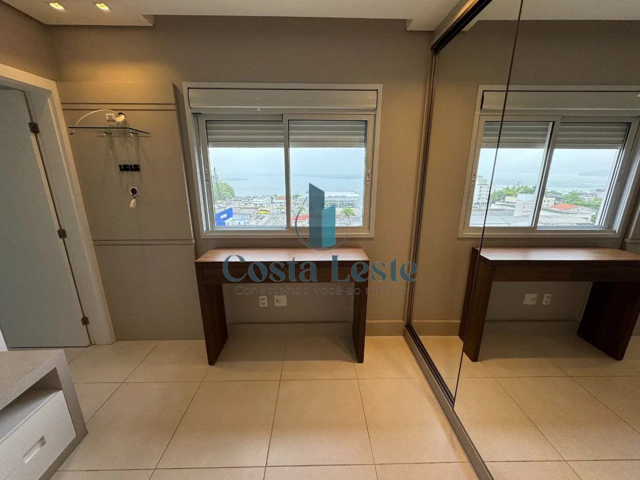 3-bedroom apartment with a home office in Florianópolis — photo 13