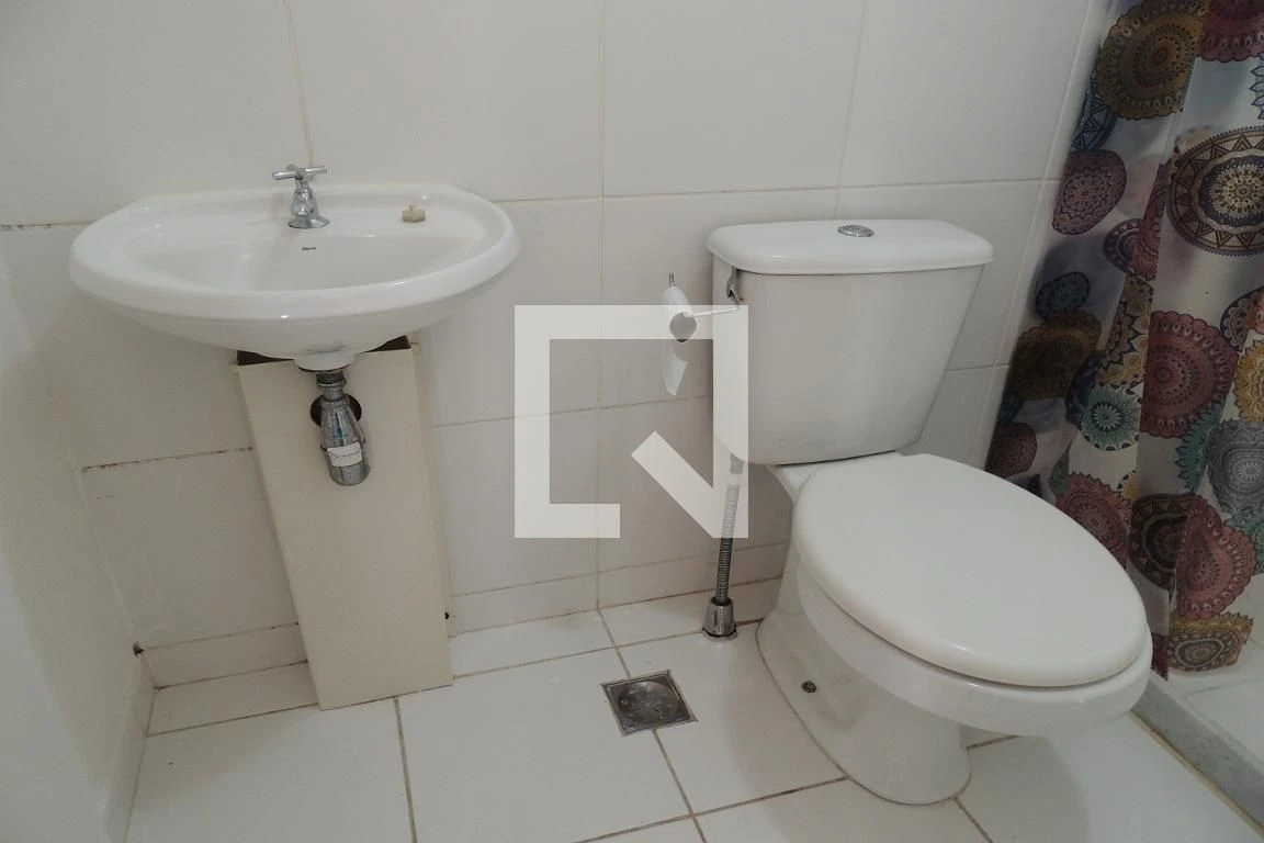 Unfurnished apartment with 3 bedrooms and open kitchen — photo 14