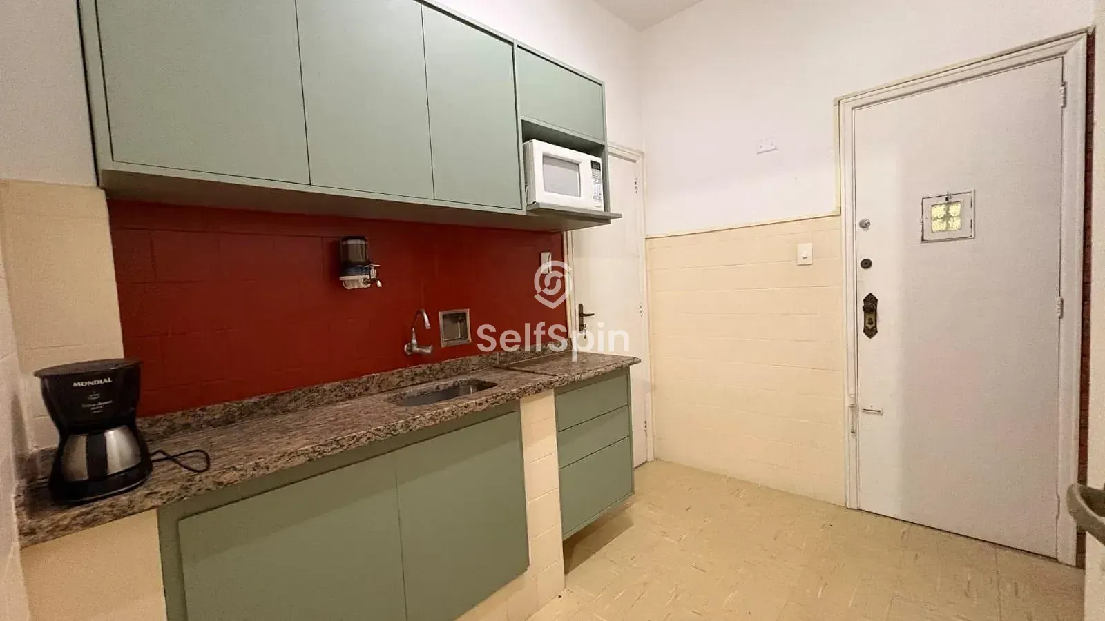 Unfurnished 2-bedroom apartment with 1 parking spot — photo 2