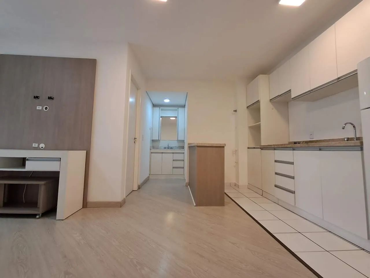 1-bedroom apartment with gas kitchen and 1 parking spot — photo 3