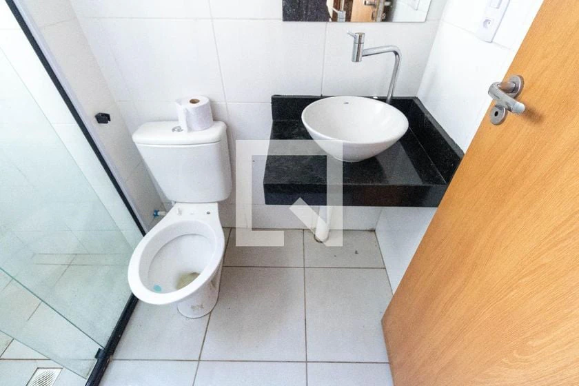 Rental apartment with 2 bedrooms and a closed kitchen — photo 8