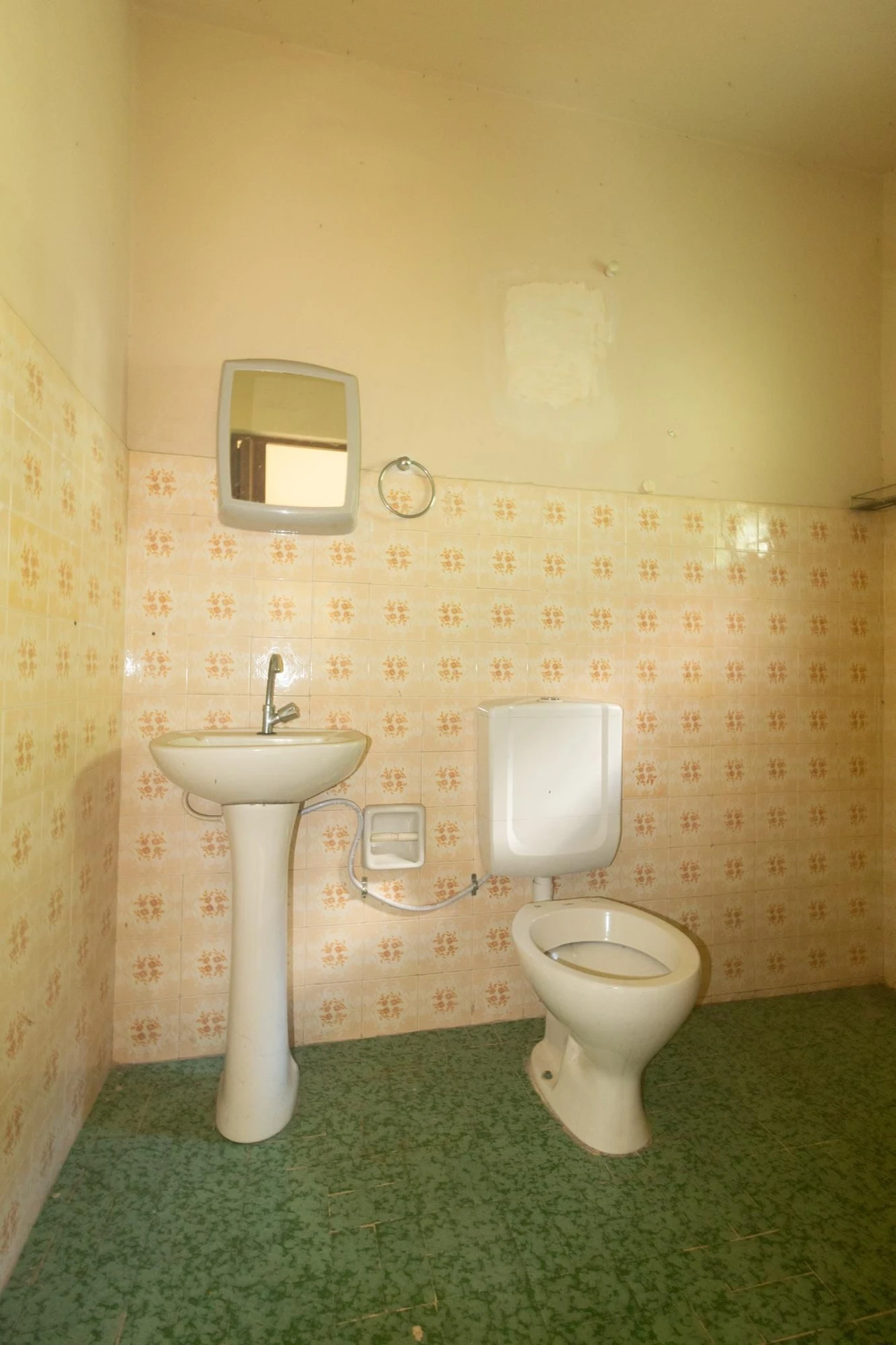 Unfurnished house with 2 bedrooms and 1 parking space — photo 10
