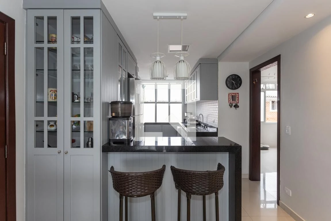 Apartamento mobiliado com 3 quartos, 1 suíte e 3 banheiros — photo 5