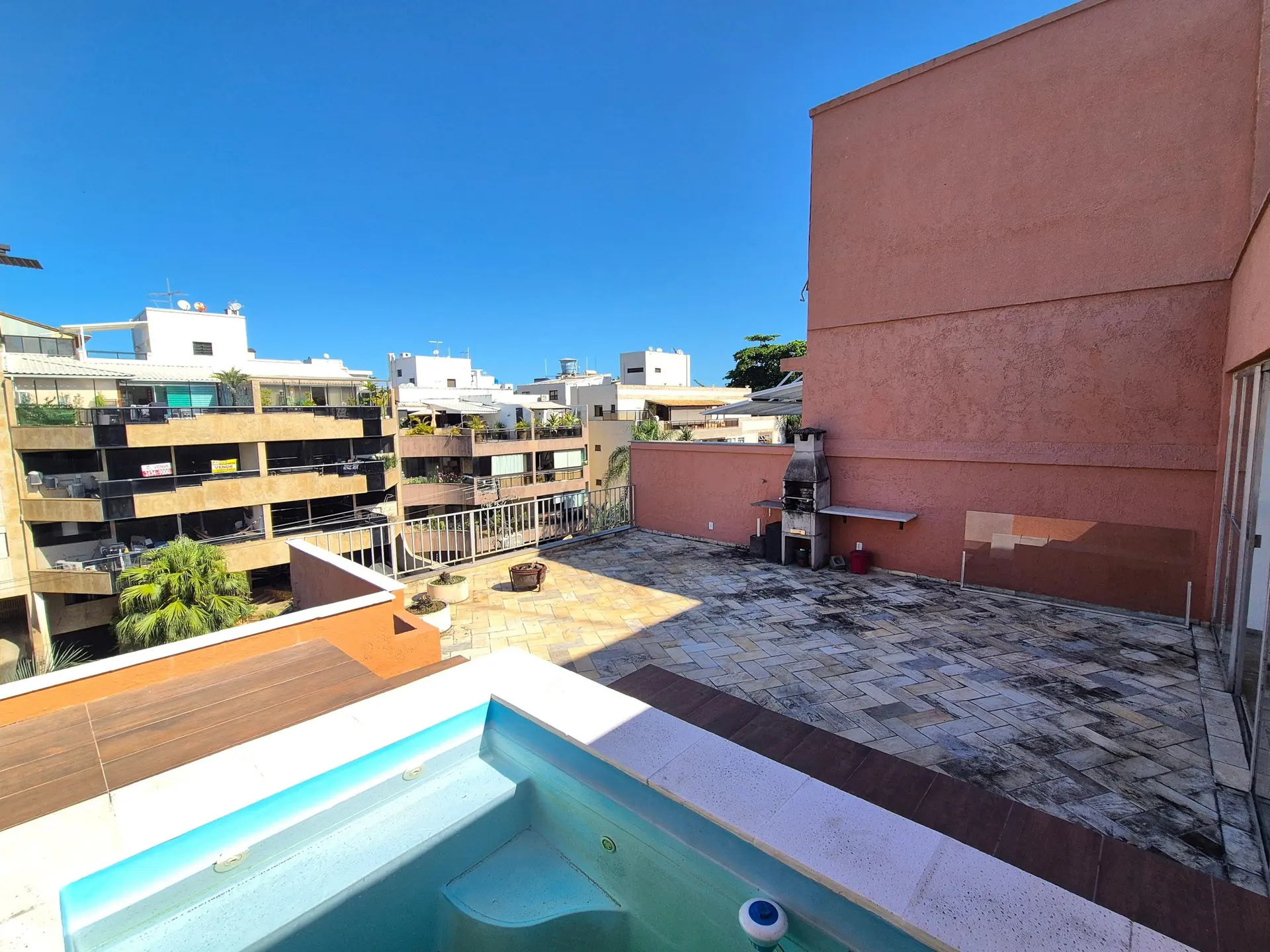 Rental apartment with 2 bedrooms and a balcony — photo 20