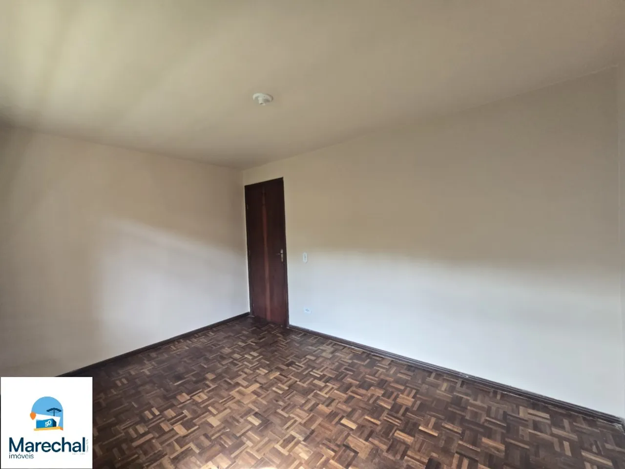 House with 3 bedrooms, 1 en-suite and 4 parking spots — photo 15