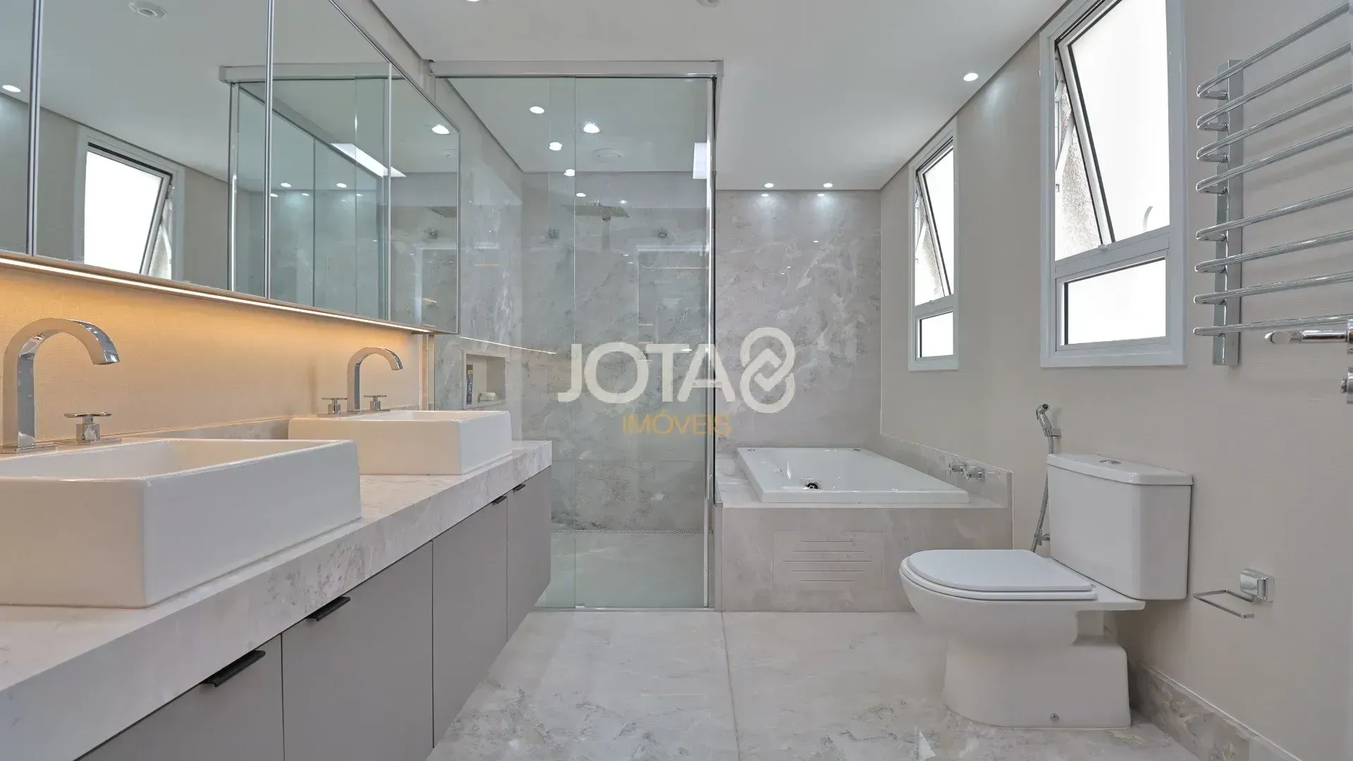 Apartamento de 462 m² com 4 suítes e 4 vagas — photo 27