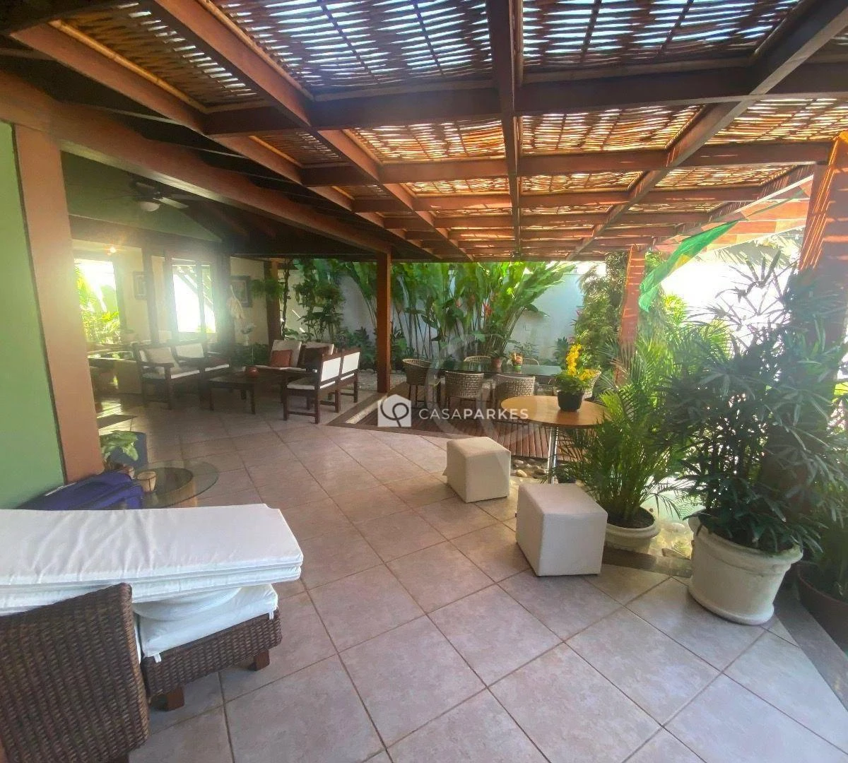 Casa com 5 quartos e 5 banheiros, 570 m², cozinha a gás — photo 6