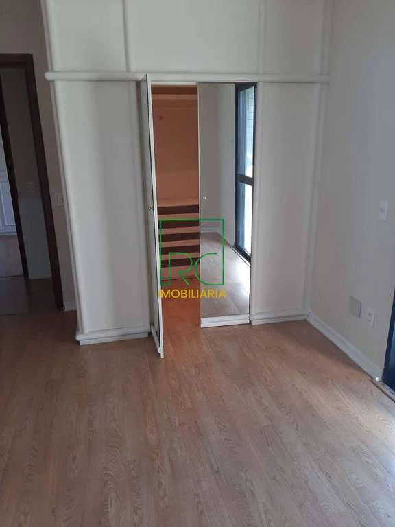 Apartamento mobiliado de 4 quartos com cozinha fechada — photo 10