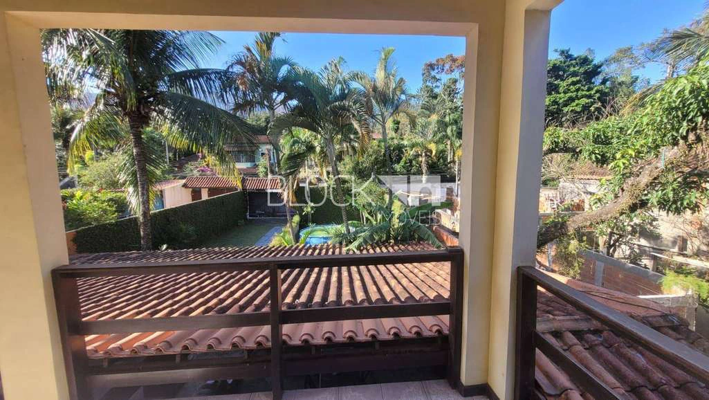 Casa de 400 m² com 3 quartos e piso em cerâmica — photo 15
