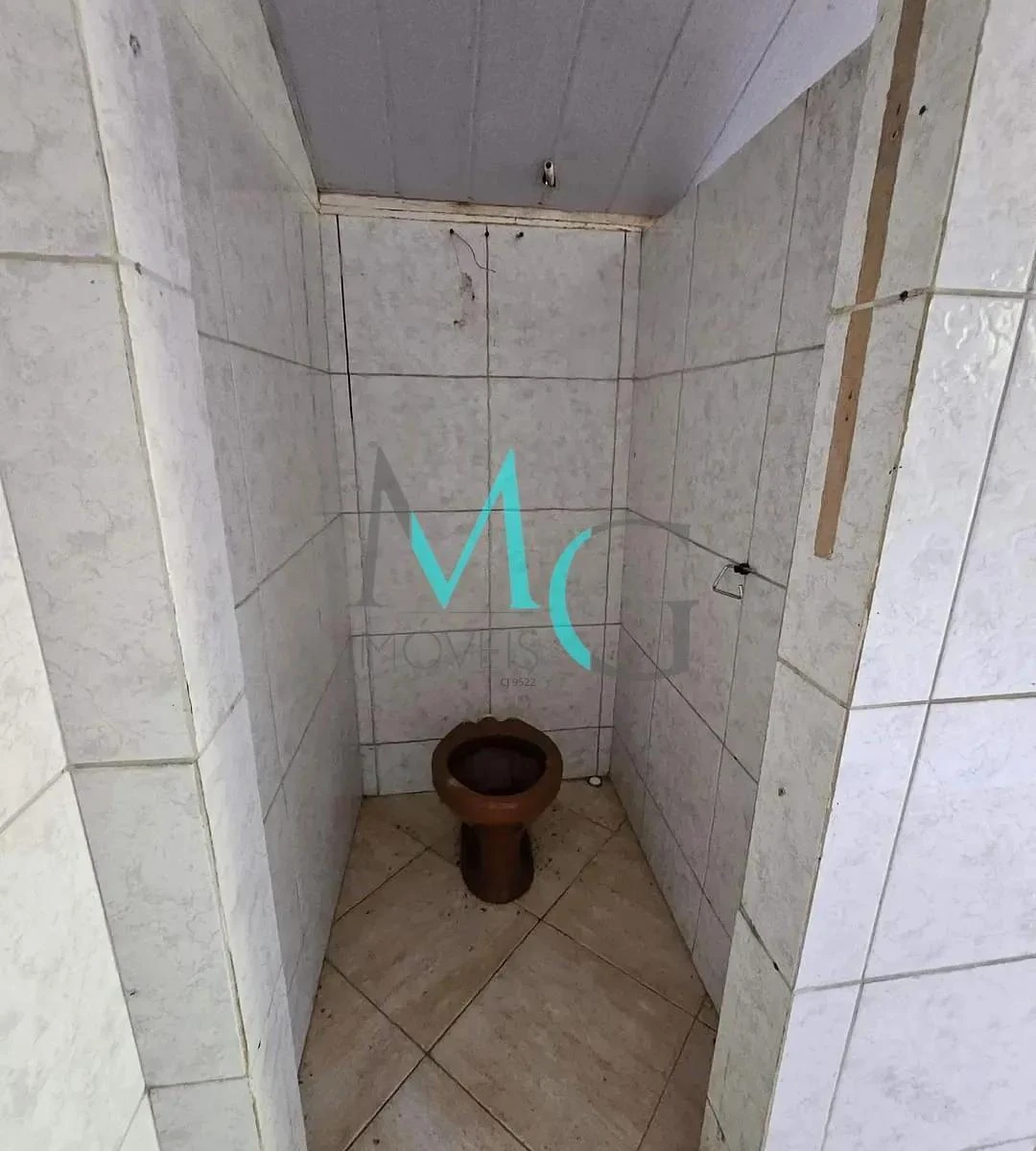 Casa ampla sem mobília com 720 m², 1 quarto e 4 banheiros — photo 27