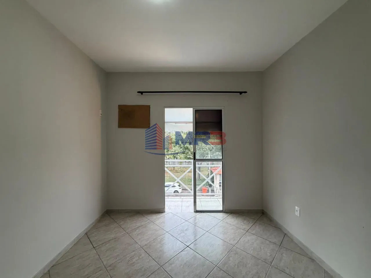 Apartamento de 3 habitaciones con 1 suite, 114 m² y balcón — photo 9