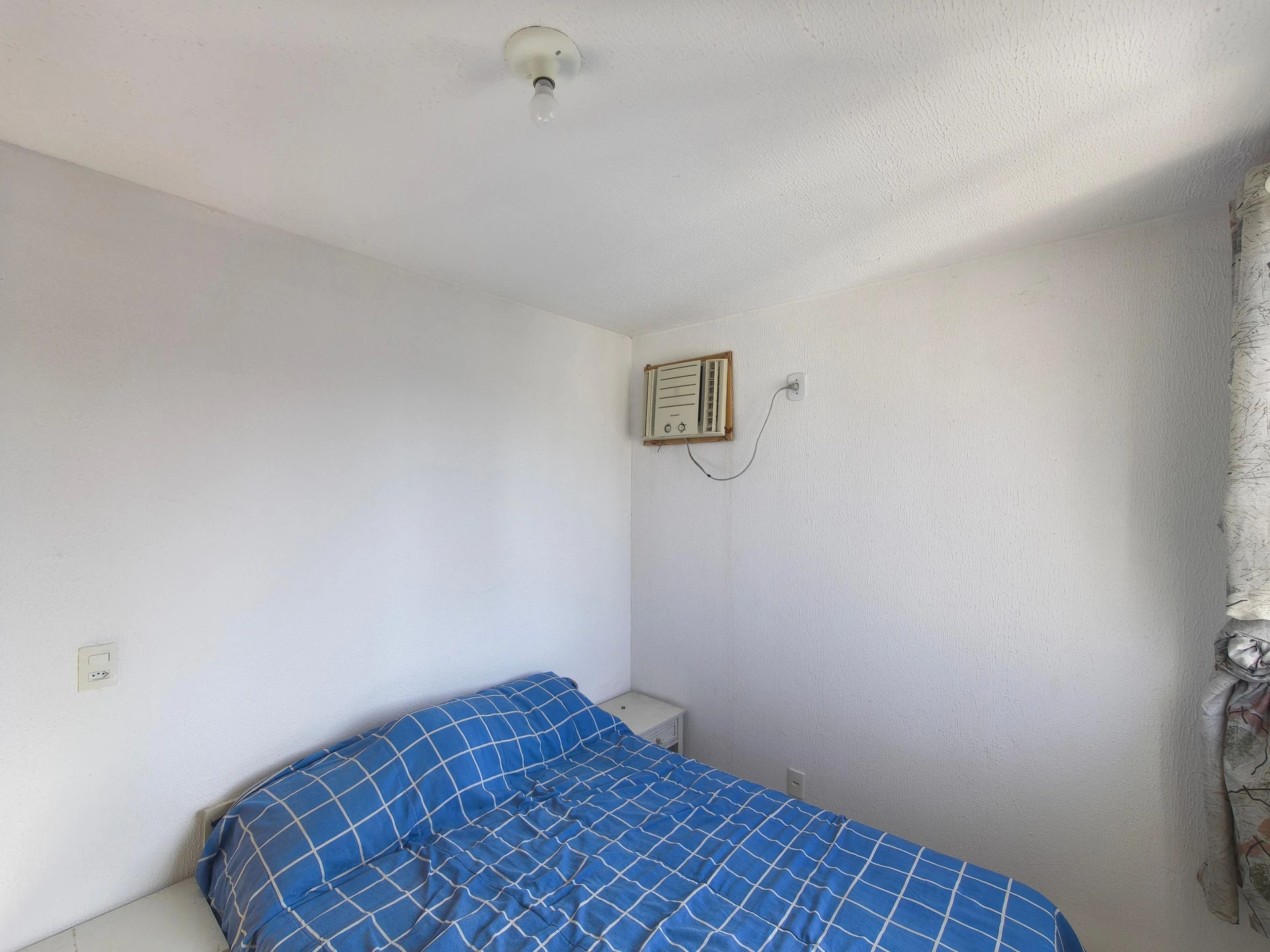 Furnished apartment with gas kitchenette and 2 bedrooms — photo 27
