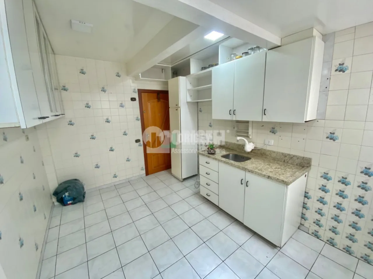Квартира з 3 спальнями та 2 місцями, 123 м² — photo 7