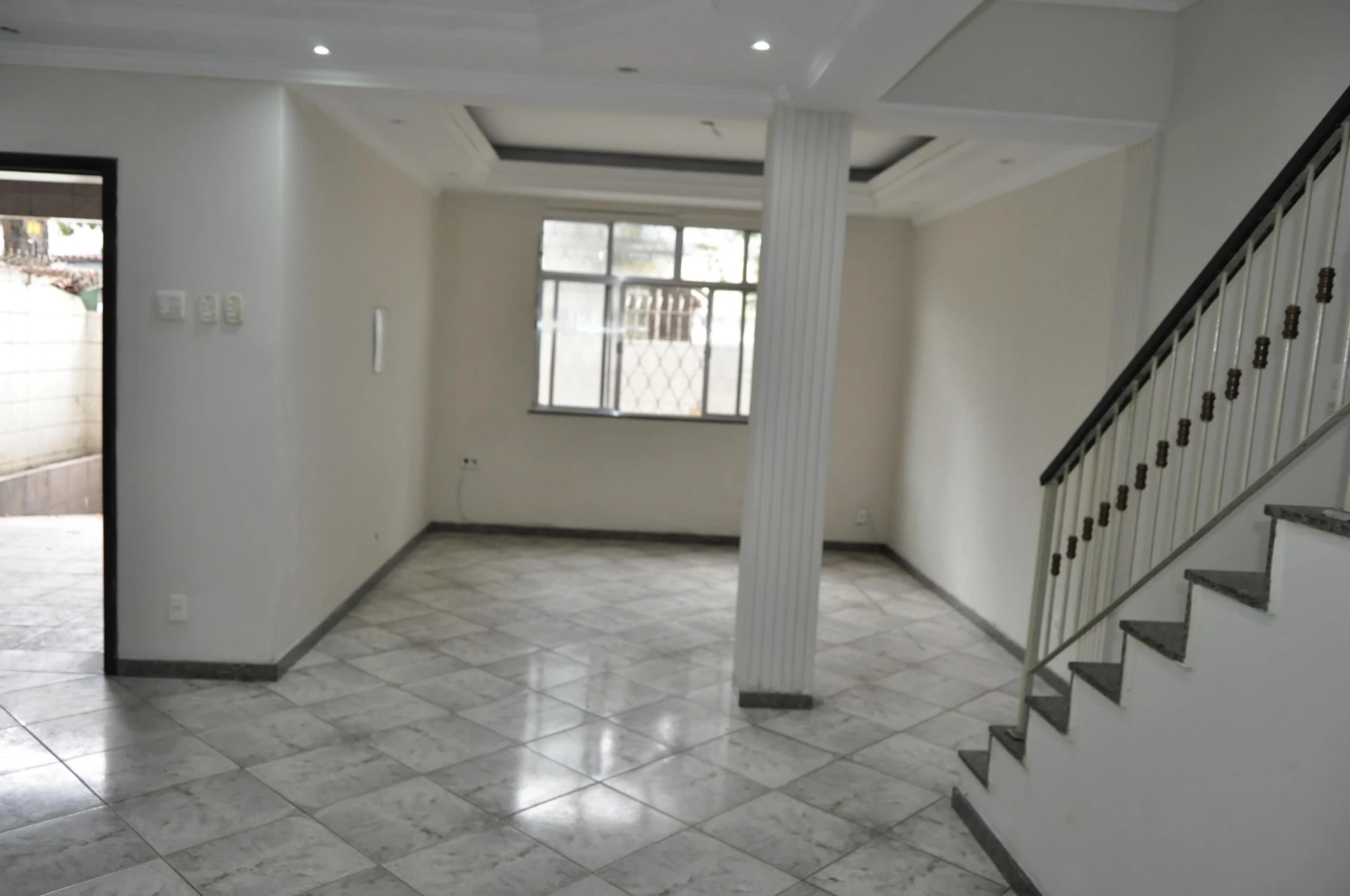 Casa de alquiler con 5 habitaciones y jardín privado — photo 29
