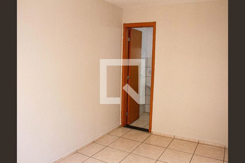 Apartamento sem mobília com 2 banheiros e box de vidro — photo 18