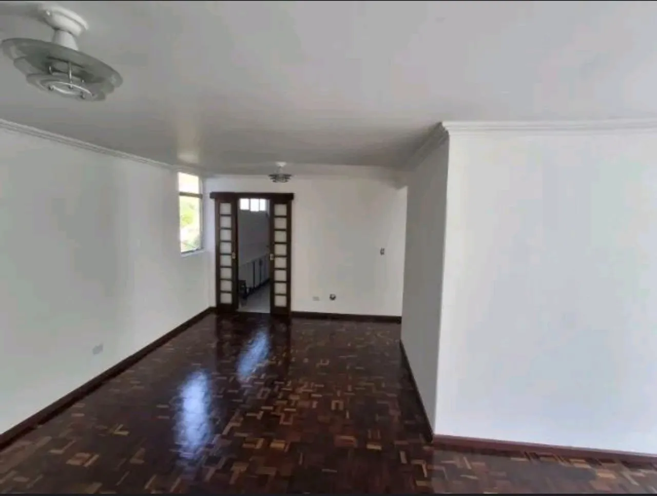 Rental apartment with 3 bedrooms and 2 bathrooms — photo 7