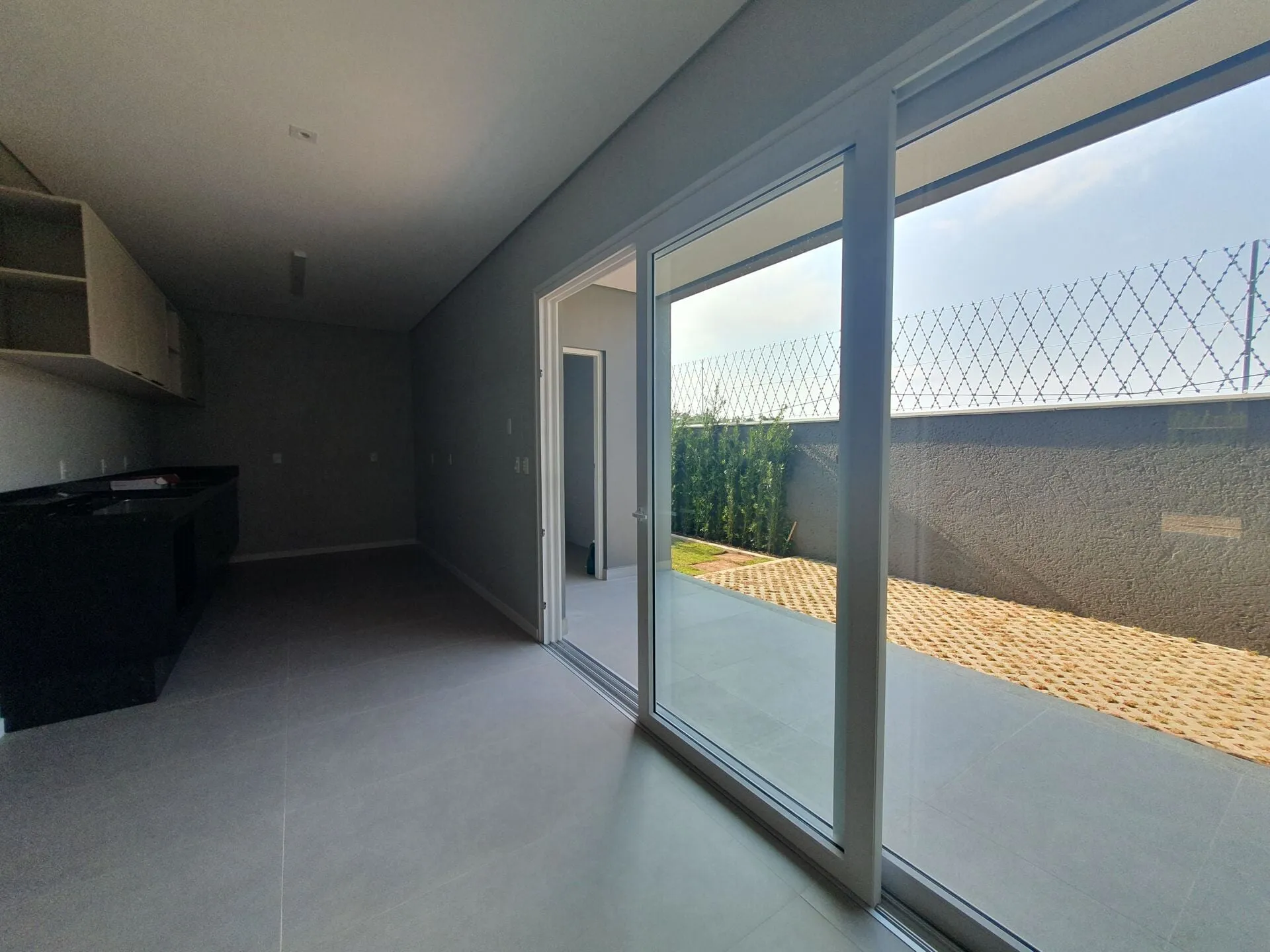 Гардеробна та 3 спальні: будинок 188 м² — photo 2