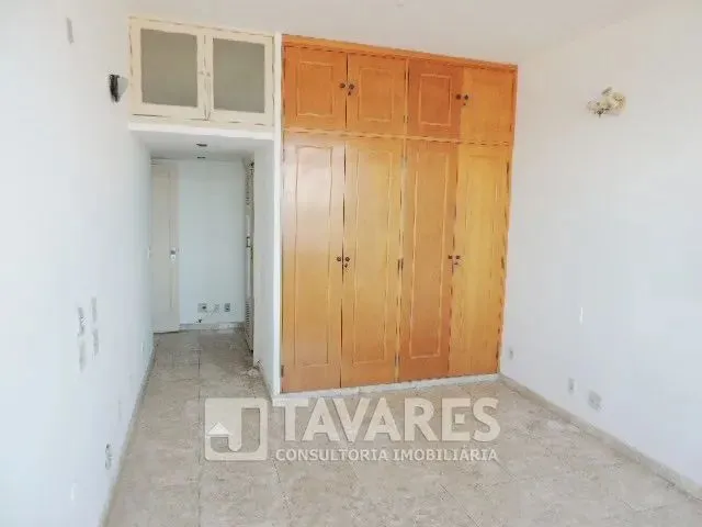 Unfurnished rental apartment with 3 bedrooms and 3 baths — photo 18