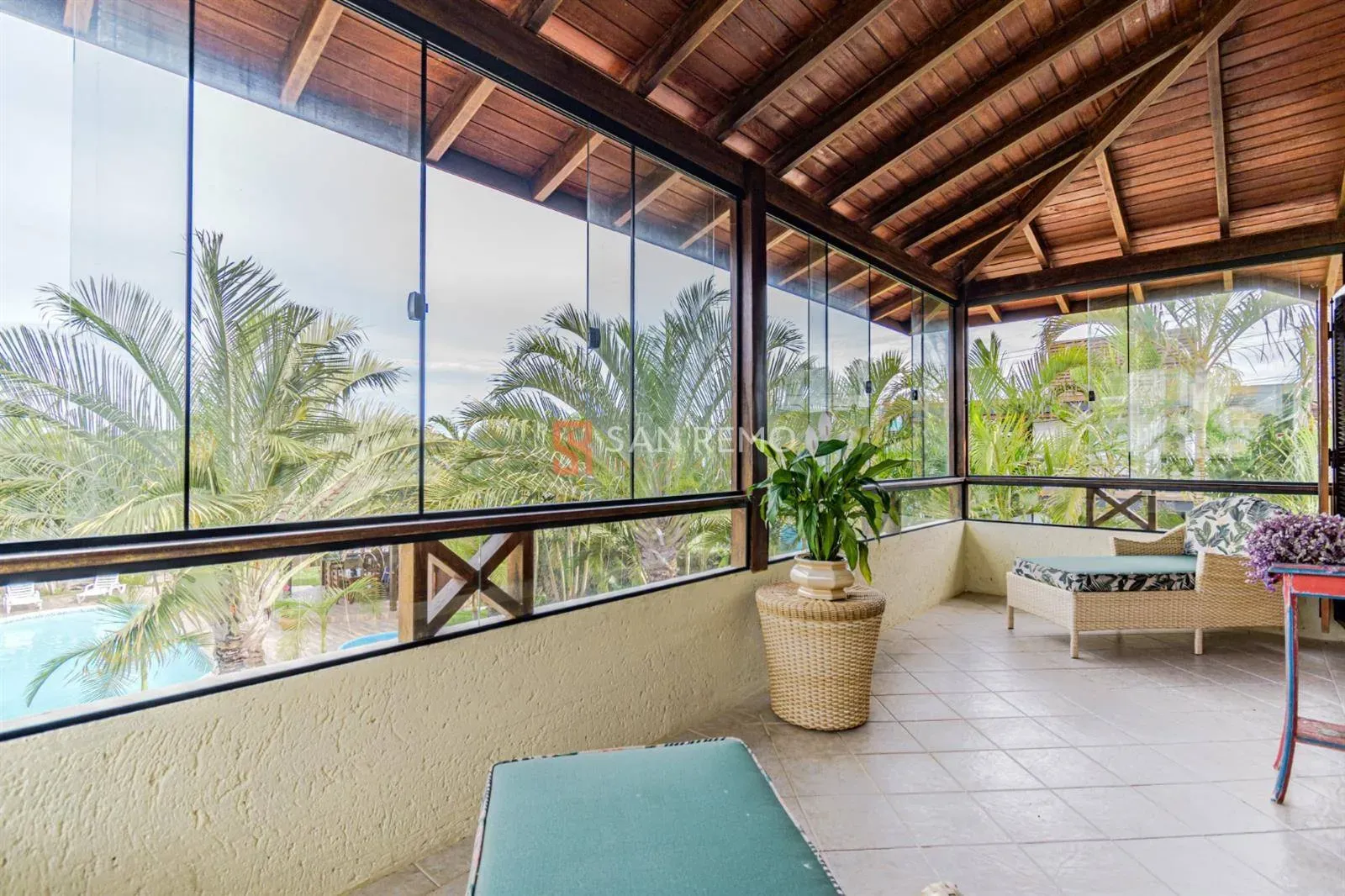 Casa mobiliada com 4 suítes e varanda privativa — photo 8