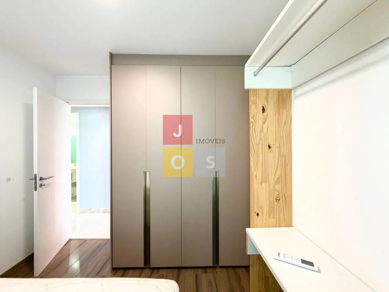 Furnished 4-bedroom suite apartment with 156 m² — photo 72