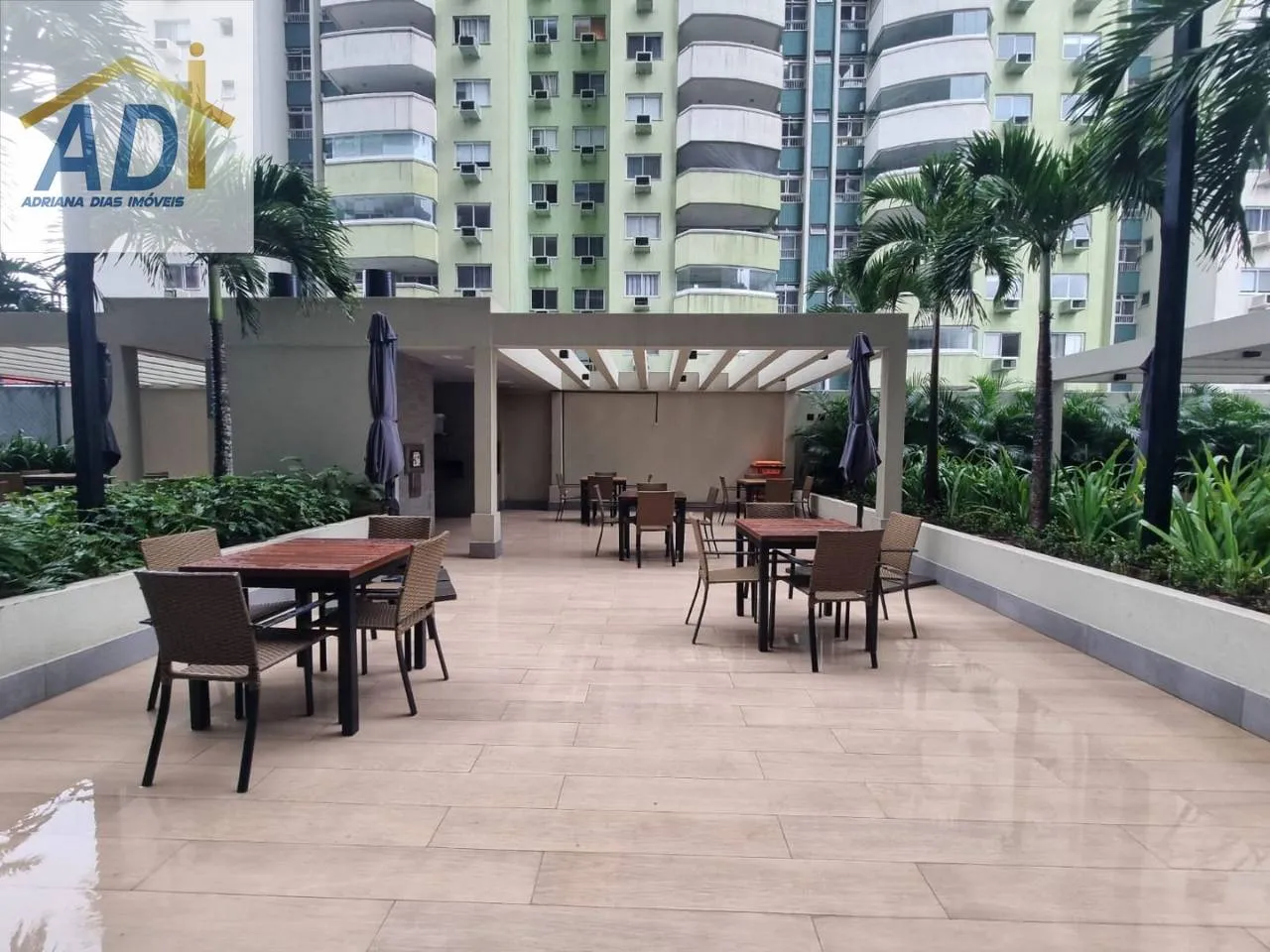 Furnished duplex penthouse with 2 bedrooms and 172 m² — photo 56