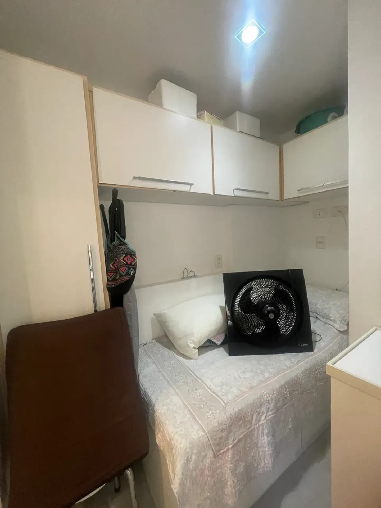 Furnished apartment with 4 bedrooms and 4 bathrooms — photo 21