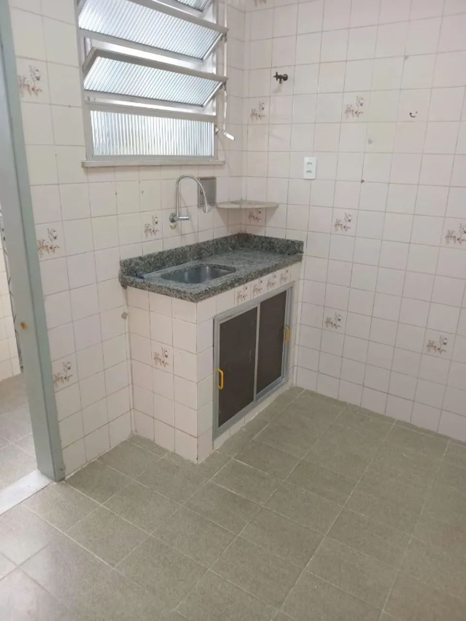 Apartamento térreo com 2 quartos e cozinha fechada — photo 8