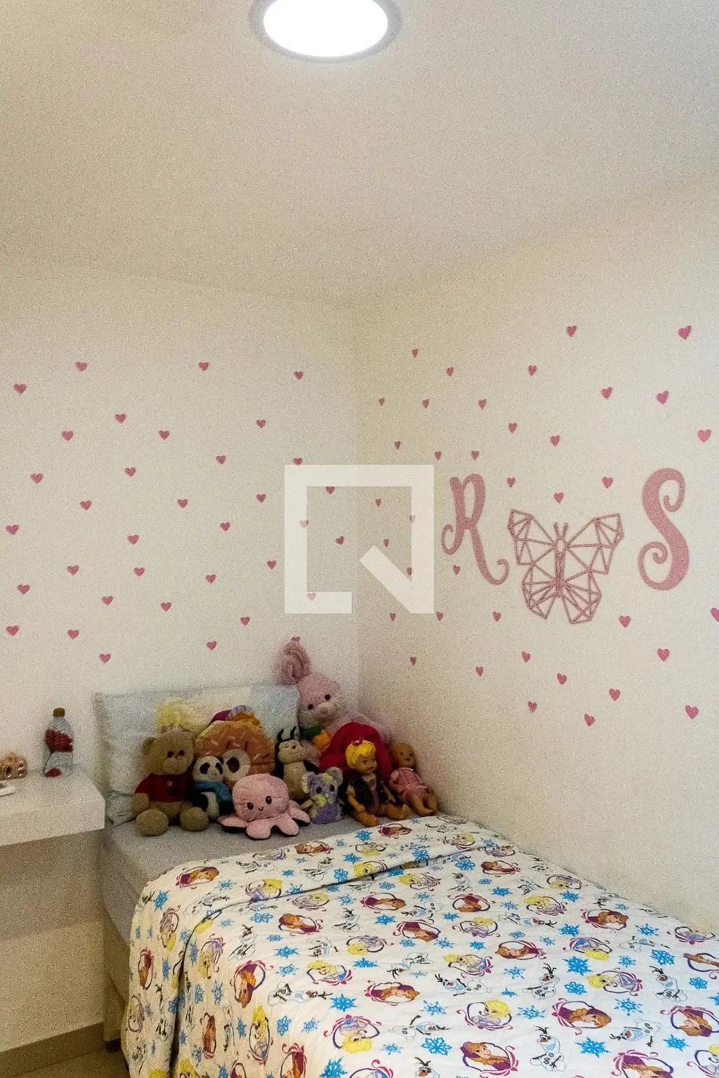 Furnished apartment, 49 m², with floor-to-ceiling windows — photo 20