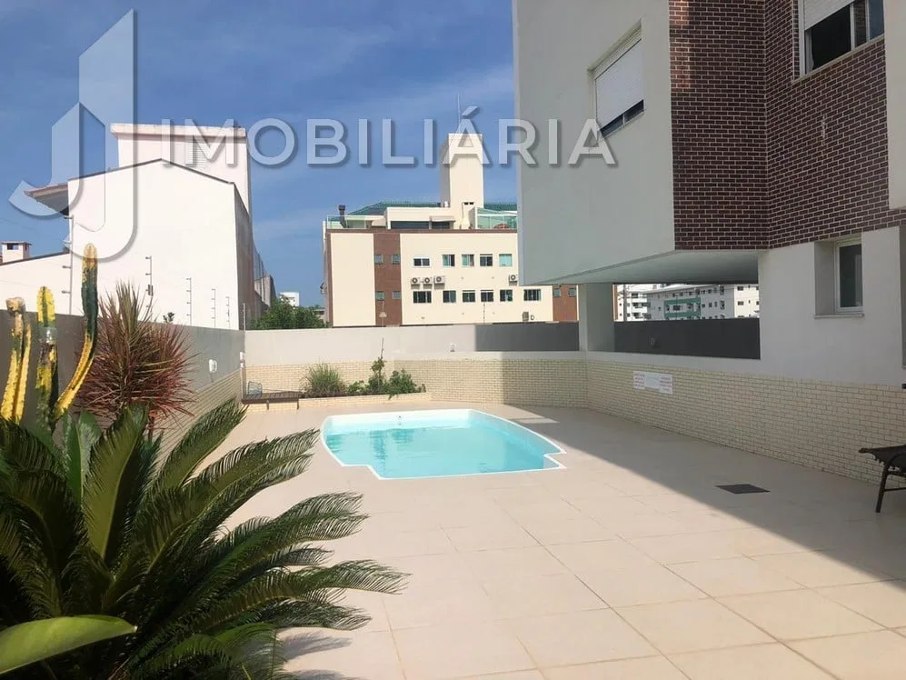 Unfurnished 88 m² apartment in great condition — photo 3