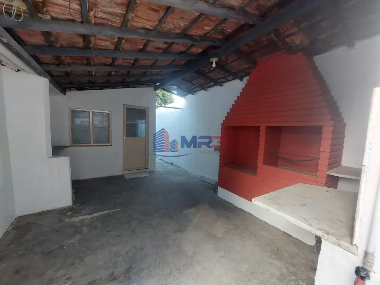 Casa com 2 quartos e churrasqueira na varanda — photo 2