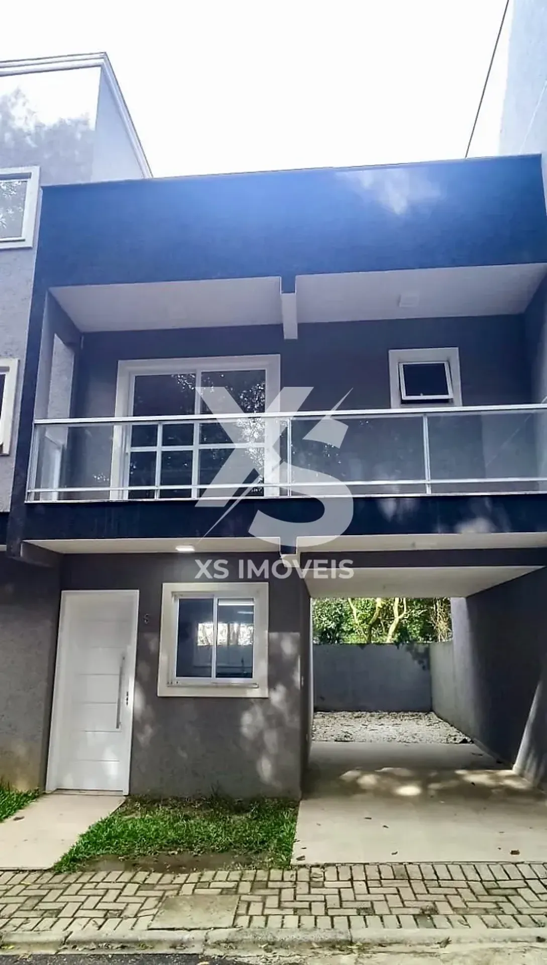 House with 3 bedrooms and a private BBQ