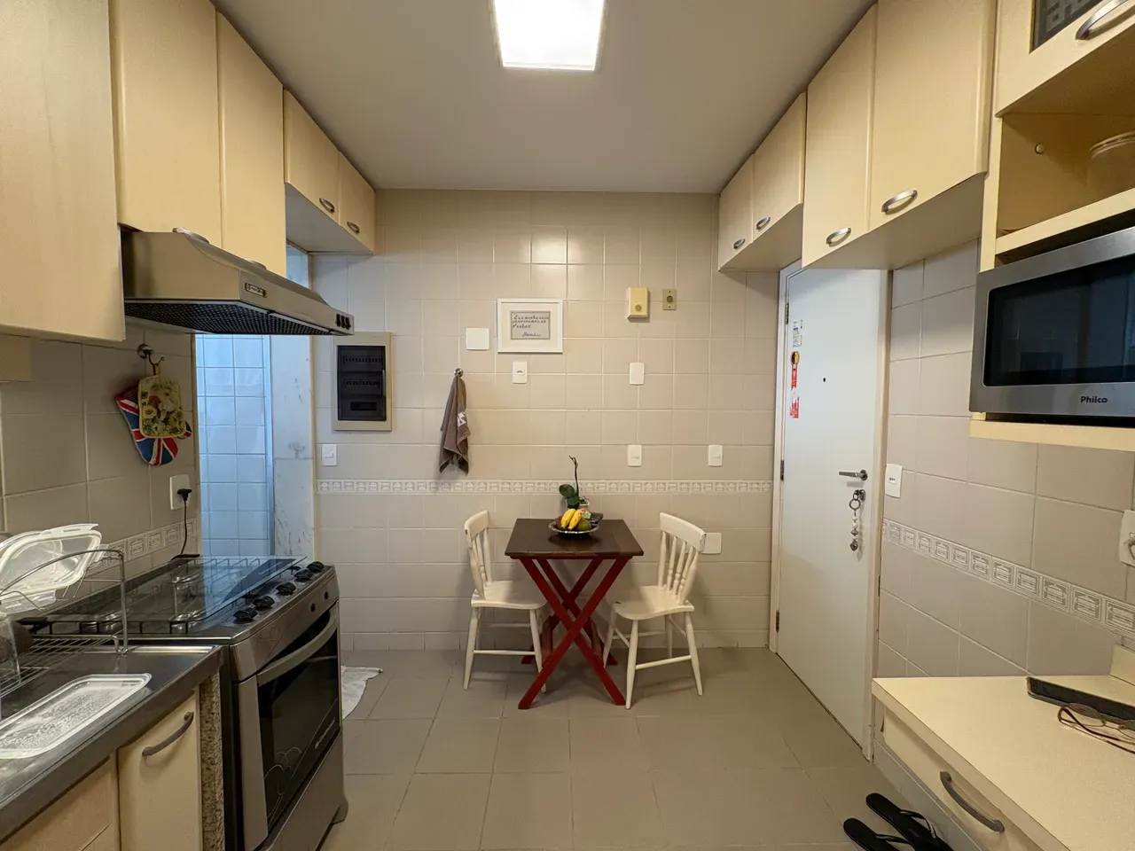 Furnished 103 m² apartment with 3 bedrooms and 1 parking — photo 17