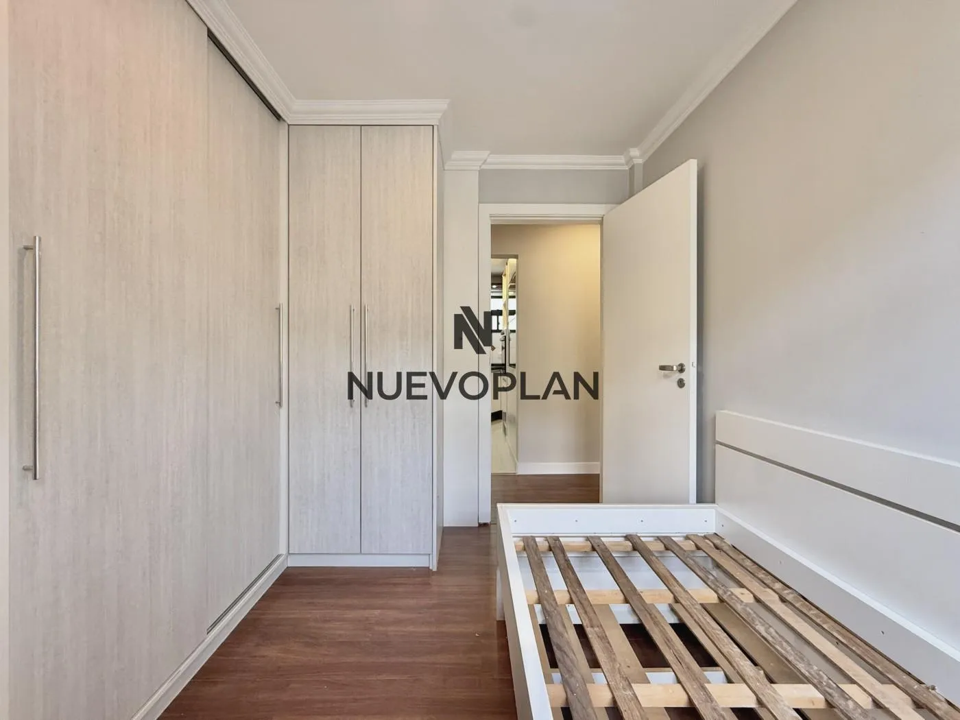 3-bedroom apartment with a home office — photo 41