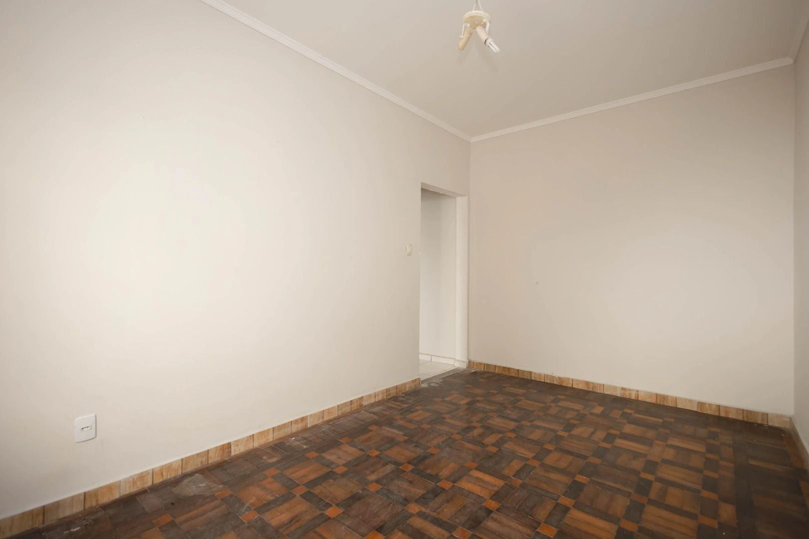 House for rent with 4 bedrooms, 2 bathrooms and 4 parking spaces — photo 26