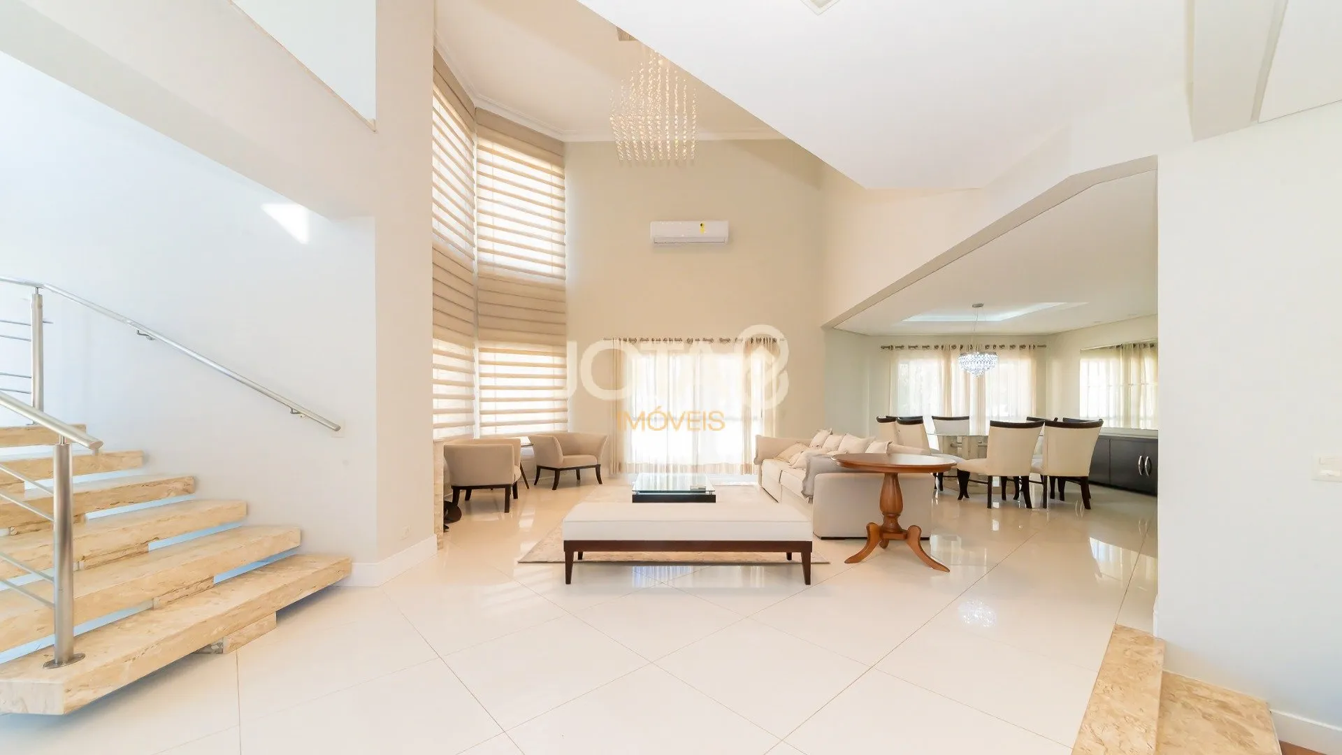 House with 3 bedrooms, 345 m² and 6 parking spaces — photo 3