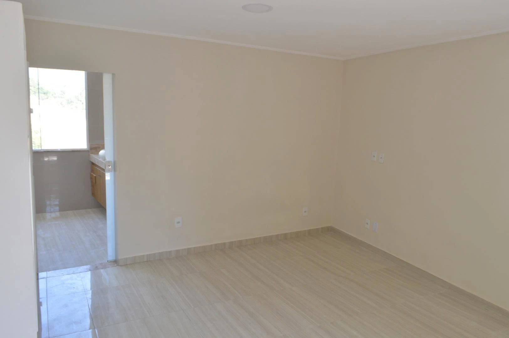 Ванна та 3 спальні: будинок 390 м² — photo 25