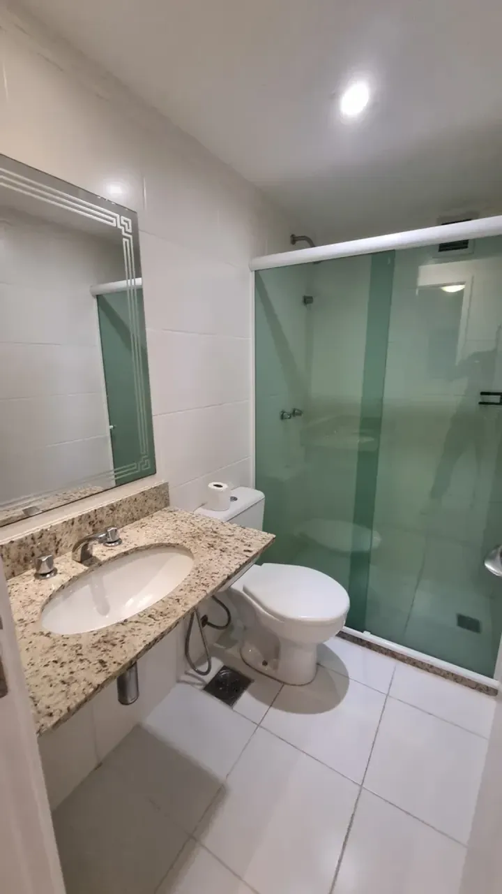 Unfurnished apartment with 2 bedrooms and 2 bathrooms — photo 7
