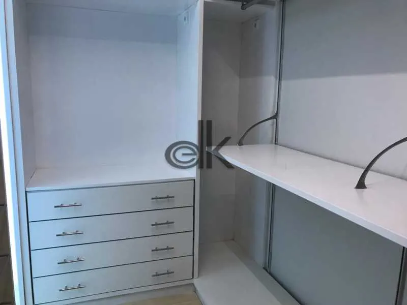 Apartamento mobiliado com cozinha fechada e 4 quartos — photo 6