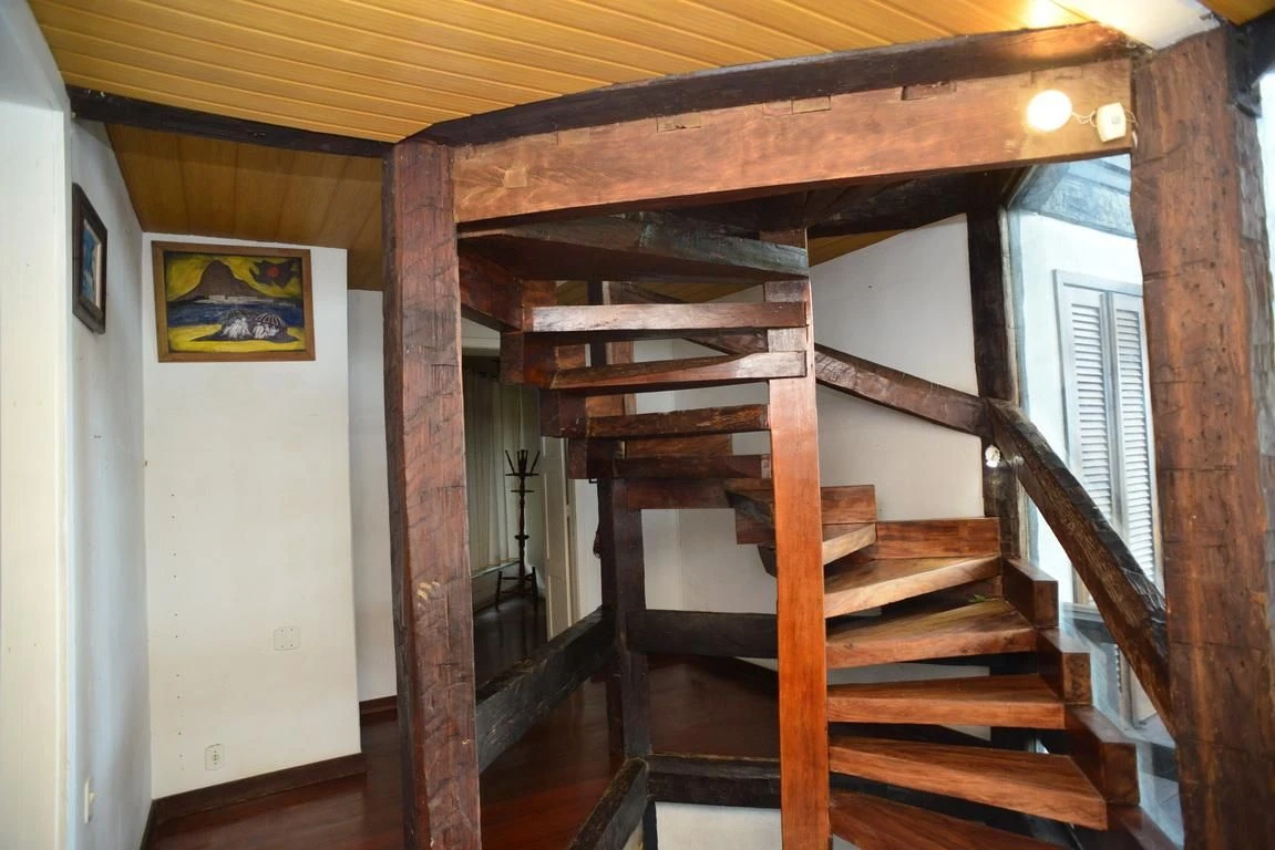 Furnished house, 700 m², with a jacuzzi — photo 41