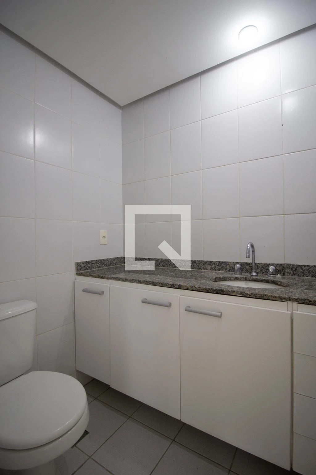 2-bedroom apartment in a building with a sauna — photo 19