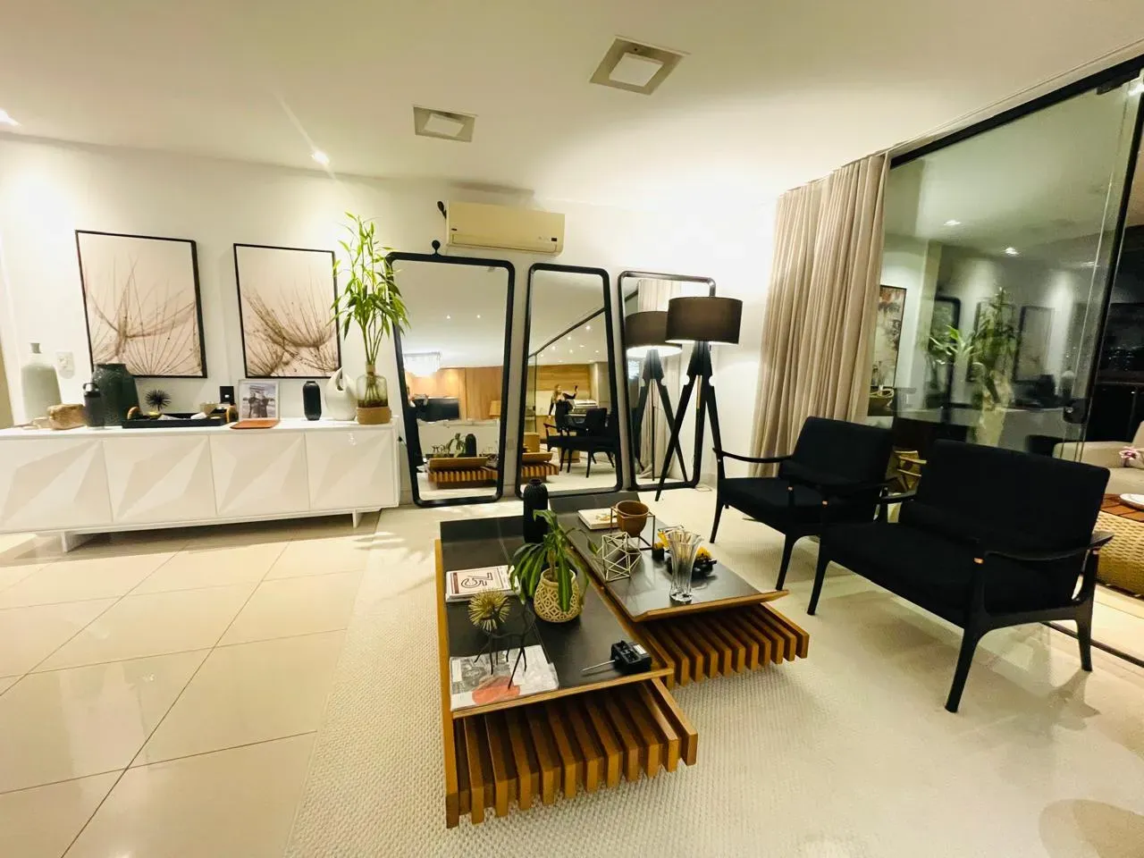 Вид на воду та 4 спальні: квартира 257 м² — photo 17