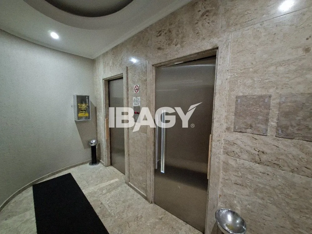 1-bedroom apartment 52 m² with a separate kitchen room — photo 10