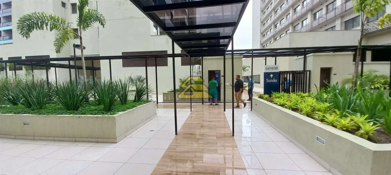 Apartamento de 1 quarto com varanda e box de vidro — photo 2