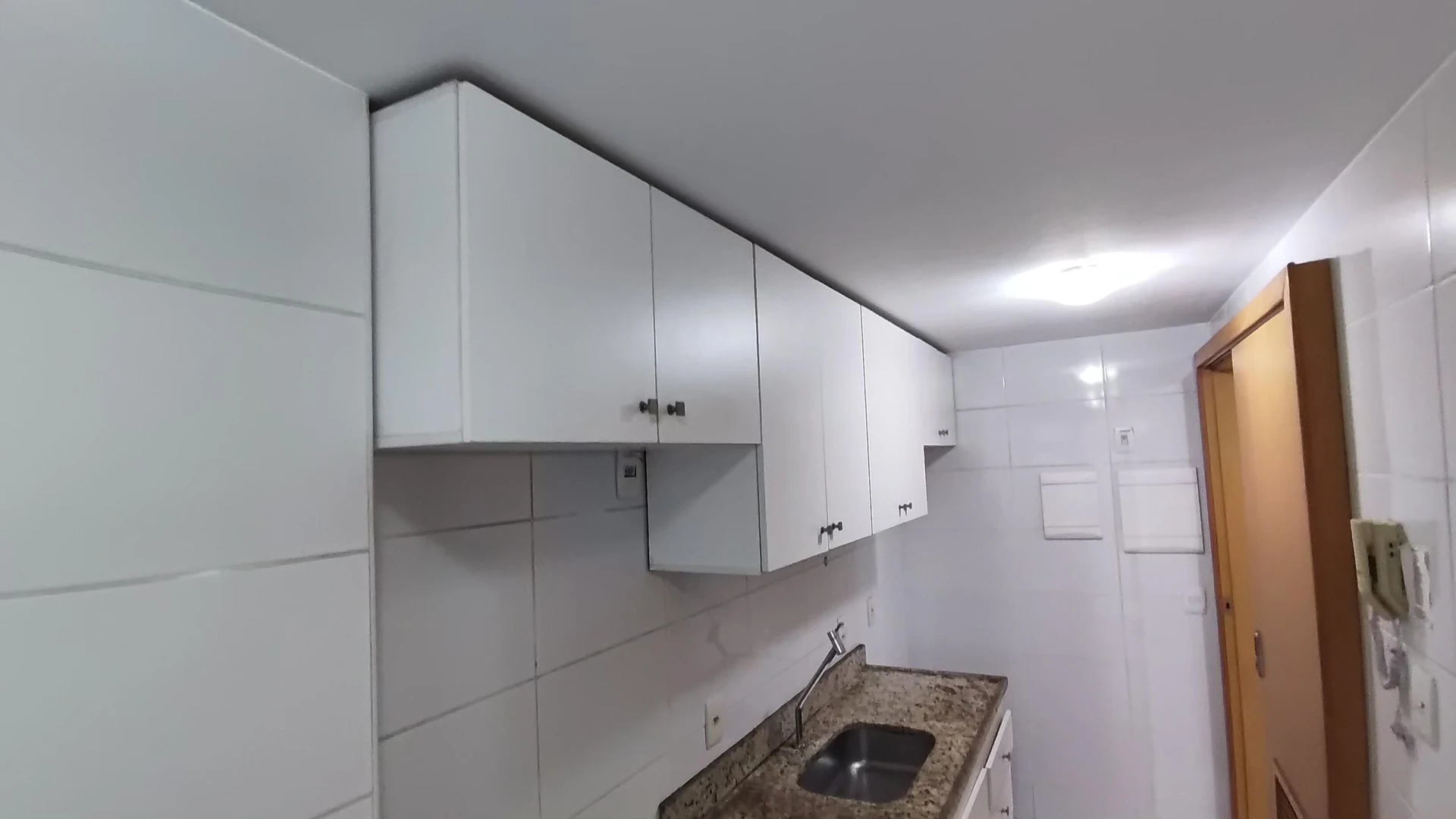 3-bedroom apartment with a mountain view — photo 42